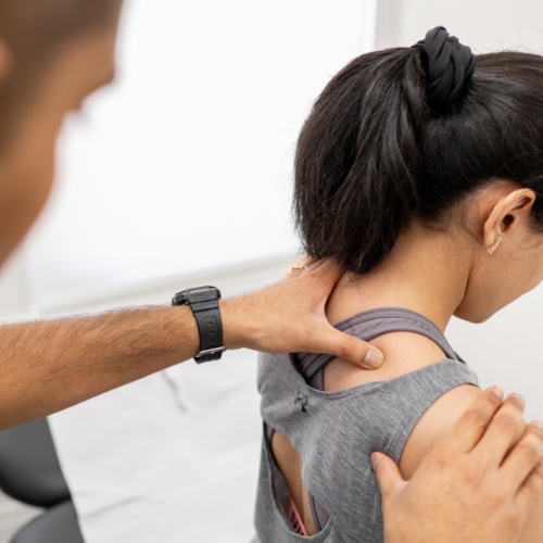 shoulder-pain-relief-Retrieve-Physiotherapy-Mississauga-ON